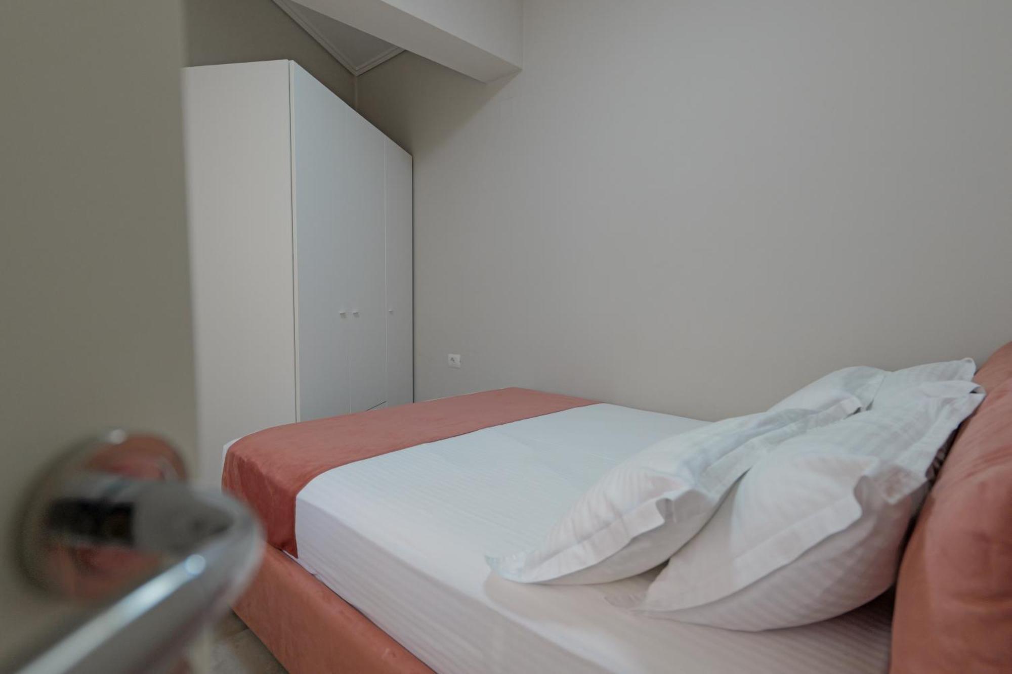 Costa Verde Suites Saranda Экстерьер фото
